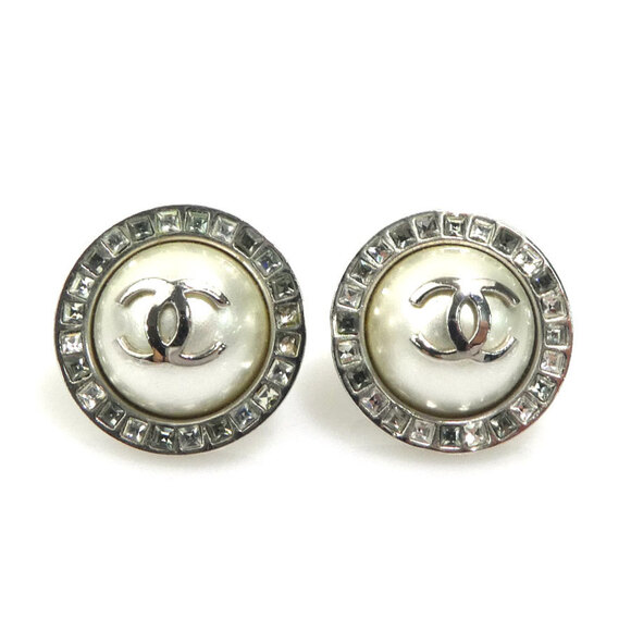 CHANEL White Pearl Logo Earrings